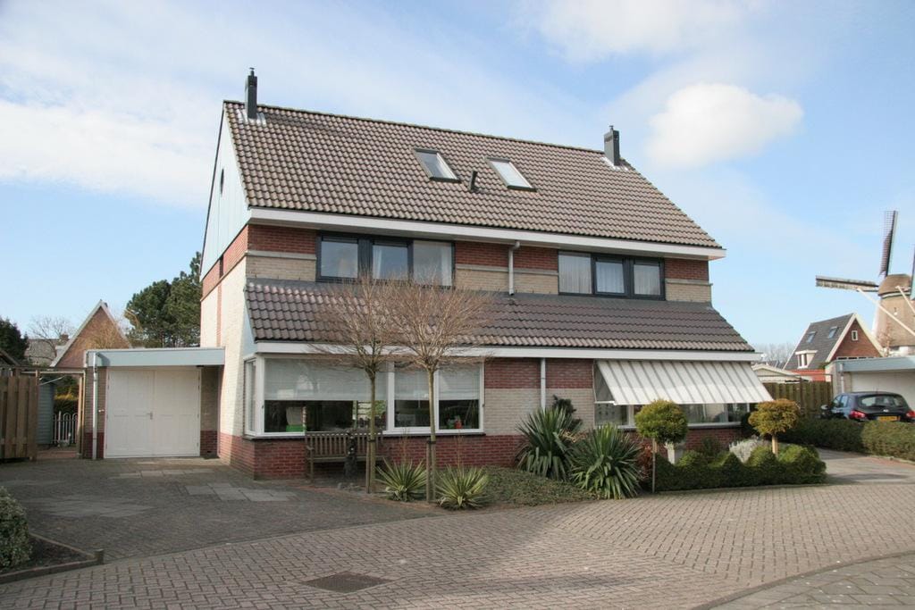Rekerbuurt en Ooievaarsnest 16 Gravenweg 38
