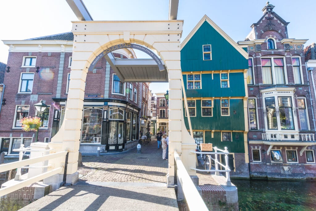 Historische Hofjes en Steegjes van Alkmaar: Verborgen Parels in de Binnenstad 3 IMG 1641